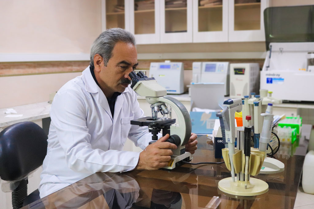 آزمایشگاه آزمایشگاه قمر بنی هاشم - محمدرضا سلطان پور